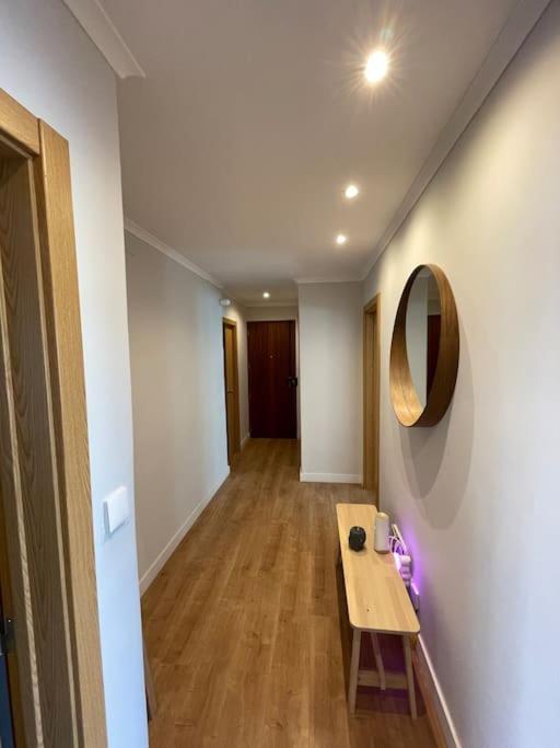 Quarto De Casal Close To Lisbon Flat Equipado Алмада Экстерьер фото
